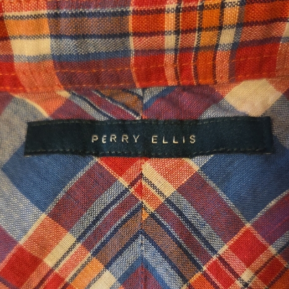 Perry Ellis Red and Blue Plaid Casual Shirt - Picture 2 of 3